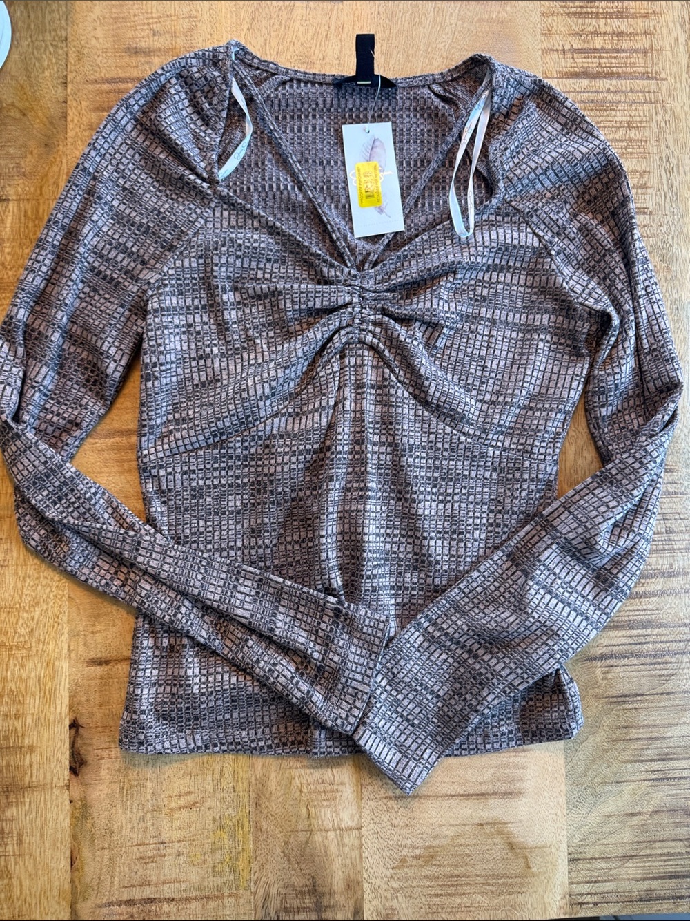Jessica Simpson- Rori Long Sleeve Ruched Top sz.S NWT